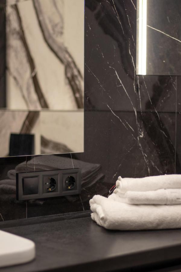 Royal 2 Apartments On Shevchenka 38 Str Lviv Luaran gambar